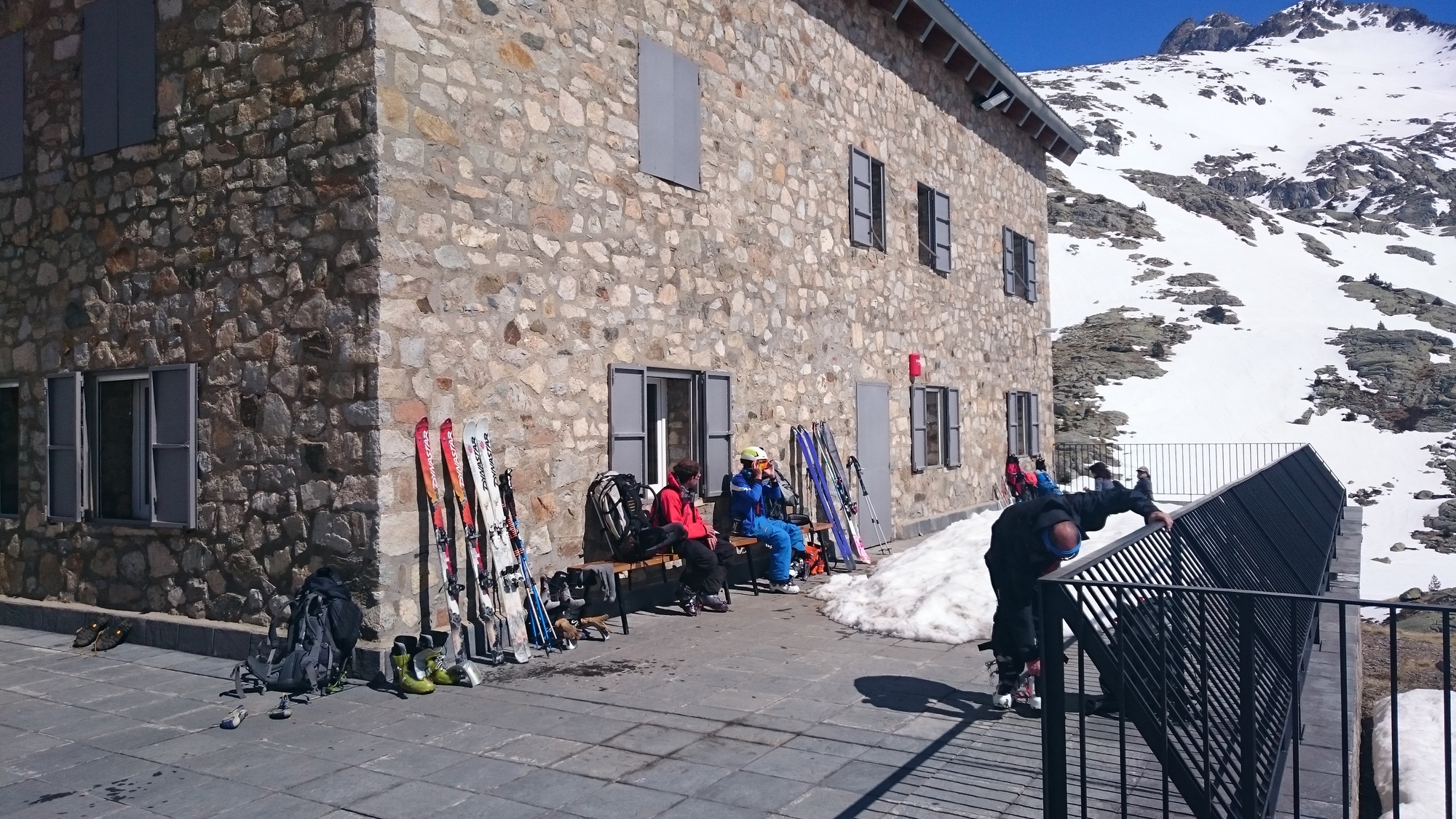 2015 04 04 15.35.57