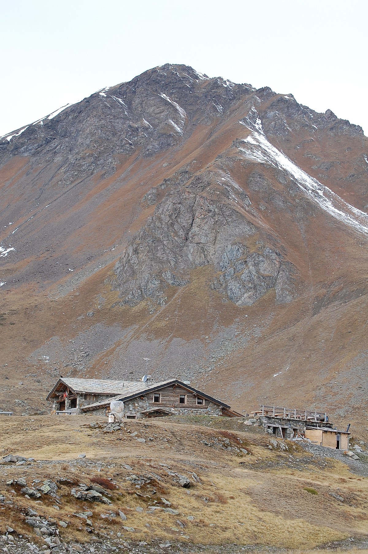 1200px Refuge Mont Fallère